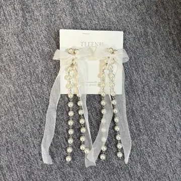 TEEENU 귀걸이 K-4 white