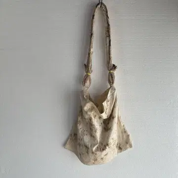후나타비 아틀리에 Funatabi atelier 꽃염색 숄더백
