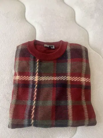 최종 가격 인하! 닥스 레어 90년대 니트 빨간색