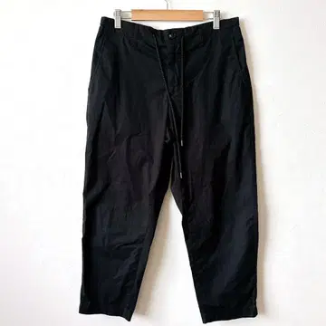 하자품 글로벌 워크 하의 블랙 L 끈 포함 7부 기장 허리밴딩