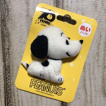 스누피 PEANUTS 배지 50년대 70주년 레어