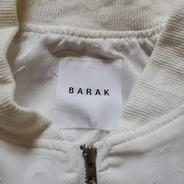 BARAK 화이트 자켓