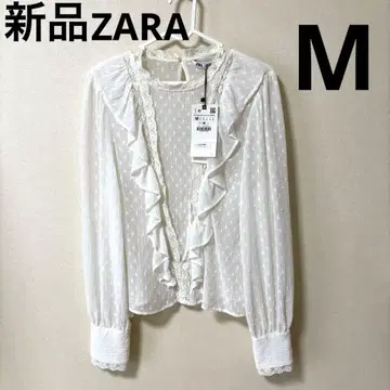 새상품 택 포함 ZARA 프릴 포함 화이트 블라우스 M