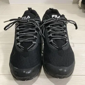컨디션 최상! FILA 스니커즈 ALLTERRAIN 블랙 129