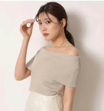 Mystrada 오프숄더 반팔 니트 38