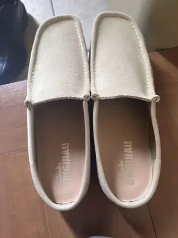 클락스 왈라비 슬립온 26.5cm