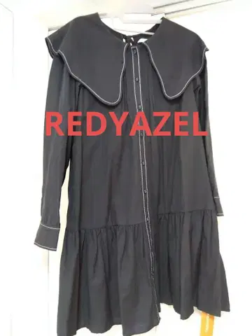 미사용 새상품 REDYAZEL 큰 옷깃의 원피스
