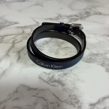 캘빈클라인 Calvin Klein 가죽 팔찌 2줄 더블 랩