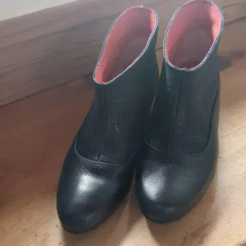안나수이 부티 23cm