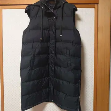 ZARA 블랙 다운 베스트 M