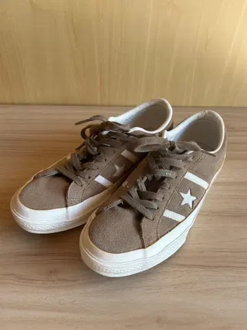 컨버스 스타앤바즈 스니커즈