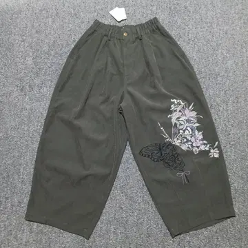 Embroidery Wide leg trousers 와이드 팬츠 자수