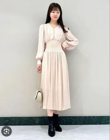 스나이델 허리 리브 원피스 베이지