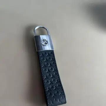 메르세데스 벤츠 키링 블랙