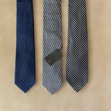 넥타이 3개 세트 tie DUNHIL TRUSSARDI