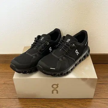 [ 새상품 ] on 클라우드Cloud 6 우먼 24.5cm