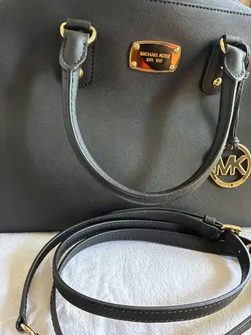 MICHAEL KORS 블랙 숄더백