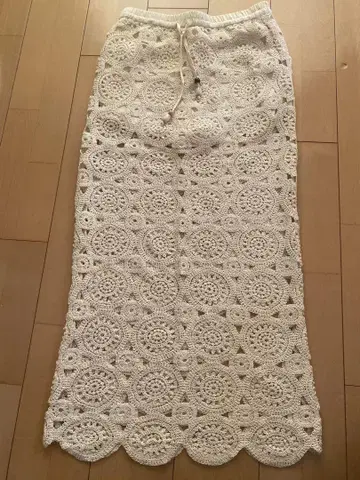 ZARA 크로셰 스커트