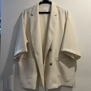 아이보리 테일러드 자켓 반팔
