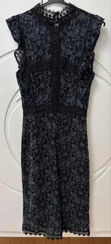 ZARA 레이스 드레스