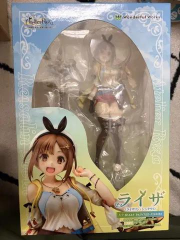 Wonderful Works 라이자 1/7 스케일 피규어