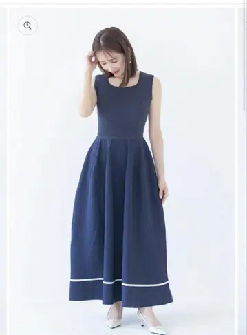 [ 택 포함 미사용 새상품 ] CONNSE 콘세 라메 원피스 네이비