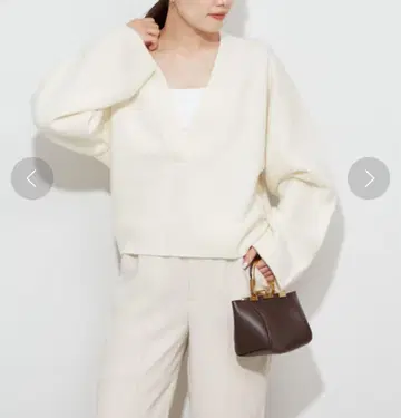 Plage CASHMERE Mix 후카 V넥 풀오버 23AW