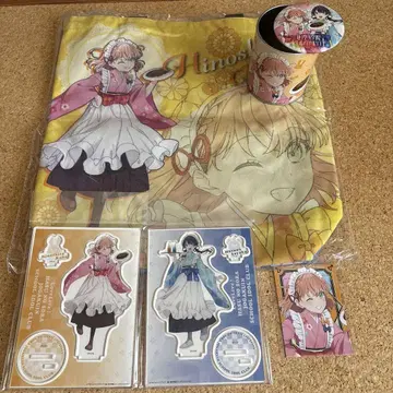 하스노소라 여학원 스쿨 아이돌 클럽과 22 카레 콜라보 굿즈 세트