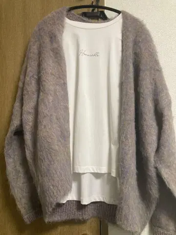 가을/겨울에 딱 맞는 샤기 가디건 핑크 퍼플 미사용 새상품