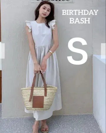 BIRTHDAYBASH 클리오네 프릴 원피스 아이보리 린넨 혼방 S
