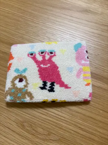 러브러리 페이 몬스터 패턴 티슈 케이스