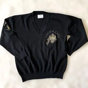 valenza po sports 상태 좋음 브이넥 디자인 스웨터