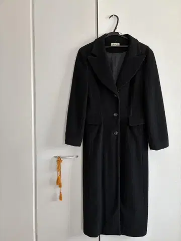 블랙 롱 코트