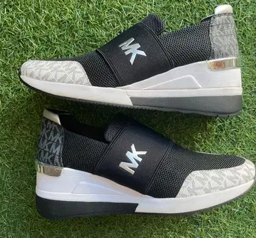 Michael Kors 슬립온 스니커즈 블랙/그레이