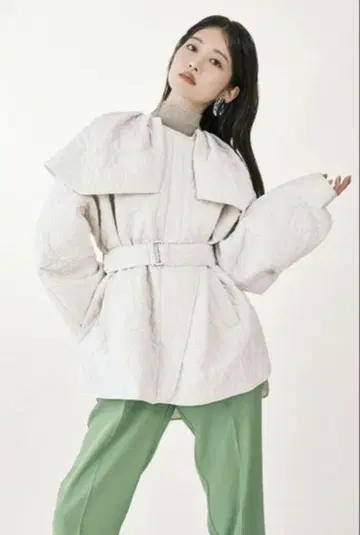 LILY BROWN 보타니컬 퀼팅 코트