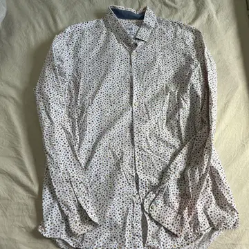 ZARA 꽃무늬 슬림핏 셔츠 XL barassi 꽃무늬 셔츠 L