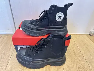 CONVERSE 블랙 하이컷 스니커즈 통굽 24cm