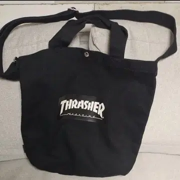THRASHER 2Way 로고 프린트 토트백 트레셔