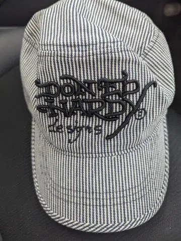 DONED HARDY 스트라이프 캡
