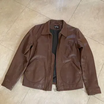 Dress Chippy 브라운 가죽 자켓