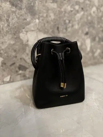 새상품! 블랙 버킷 백