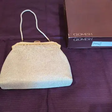 GLOMESH 아이보리 파티 백