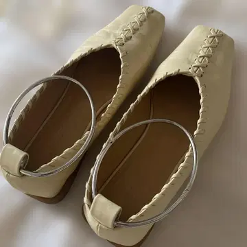 JIL SANDER 발레리나 플랫슈즈 크림