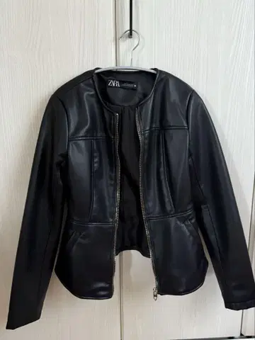 ZARA 블랙 페플럼 싱글 라이더 자켓
