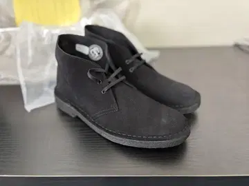 CLARKS 26155480 데저트 부츠 스웨이드 블랙 27cm 새상품