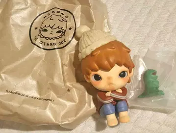 POPMART HIRONO 피규어 the other one