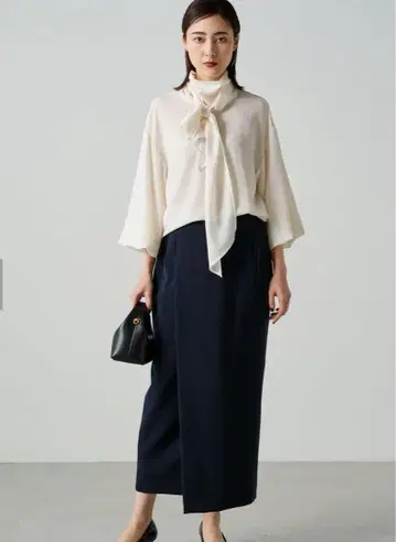 Loungedress [ 아틀리에 누메 로상크 ] 랩스커트