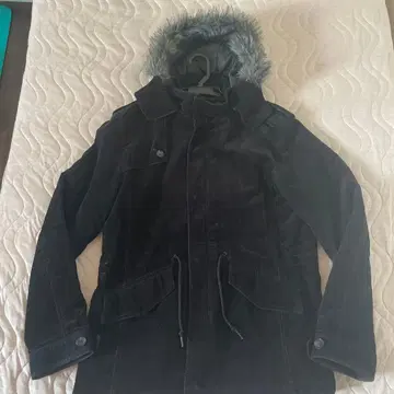 블랙 모즈 코트 퍼 후드 부착