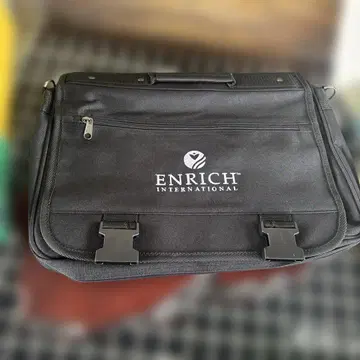 ENRICH INTERNATIONAL 비즈니스 백 블랙