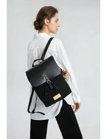 주말 한정 가격 새상품급 GASTON LUGA 가스통 루가 클레시 백팩